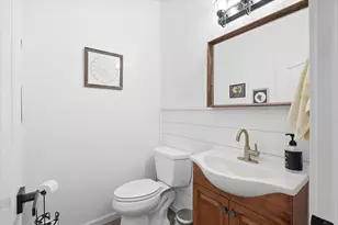 305 Woodville Way, Rogue River, OR 97537 - Photo 15