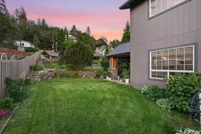 305 Woodville Way, Rogue River, OR 97537 - Photo 31