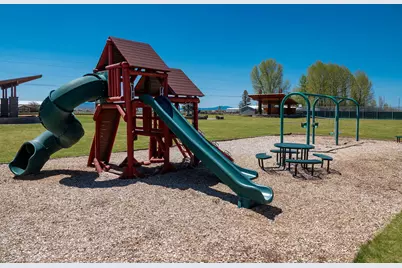57655 Fall Road, Christmas Valley, OR 97641 - Photo 25