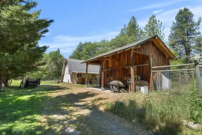 710 Debrick Way, Grants Pass, OR 97526 - Photo 51