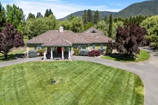 710 Debrick Way, Grants Pass, OR 97526 - Photo 55