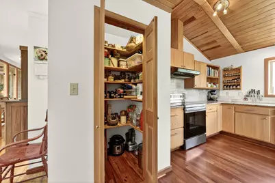 4343 Pioneer Road, Medford, OR 97501 - Photo 21