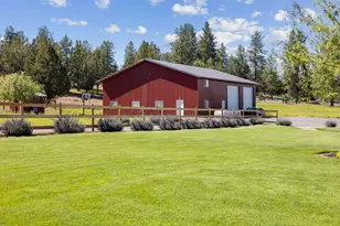 17150 Emerald Valley Rd, Sisters, OR 97759 - Photo 35
