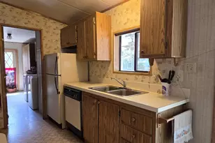 1001 SE 15th St, Bend, OR 97702 - Photo 7