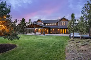 20055 Pacific Hts Rd, Bend, OR 97703 - Photo 53