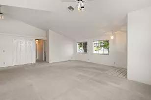 1113 Wylie Ln, Grants Pass, OR 97527 - Photo 7
