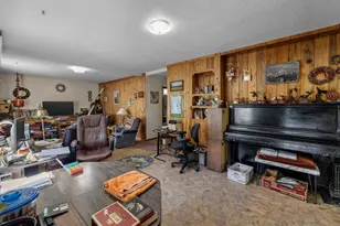 2291 NE 8th St, Bend, OR 97701 - Photo 11