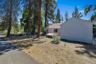 2291 NE 8th St, Bend, OR 97701 - Photo 15