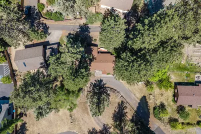 2291 NE 8th Street, Bend, OR 97701 - Photo 17