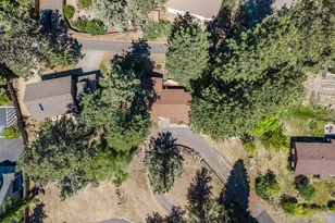 2291 NE 8th St, Bend, OR 97701 - Photo 17