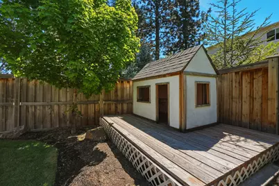 19987 Badger Road, Bend, OR 97702 - Photo 27