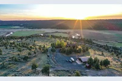 3900 SE Riverview Road, Prineville, OR 97754 - Photo 3