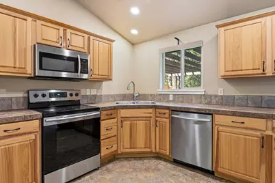 59665 Cheyenne Road, Bend, OR 97702 - Photo 13
