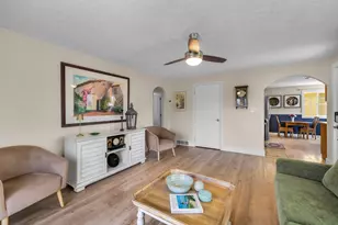 21298 SW Young Ave, Bend, OR 97701 - Photo 7
