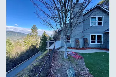 901 Manzanita Drive, Rogue River, OR 97537 - Photo 7