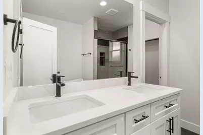 3153 Monaco Court, Medford, OR 97504 - Photo 11