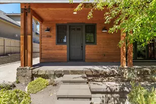 1252 NW Ithaca Ave, Bend, OR 97703 - Photo 3