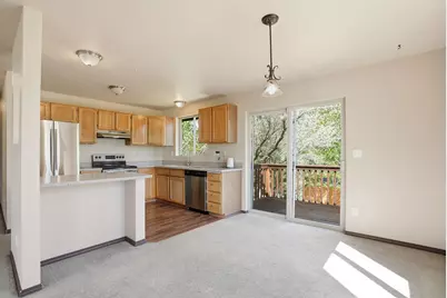 220 N Rope Place, Sisters, OR 97759 - Photo 5