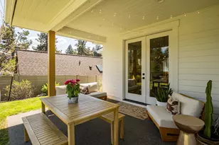 61022 SE Light Peak Dr, Bend, OR 97702 - Photo 27