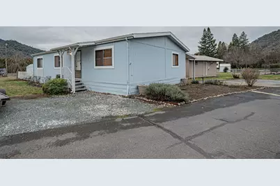 2019 Rogue River Highway #UNIT 10, Gold Hill, OR 97525 - Photo 19