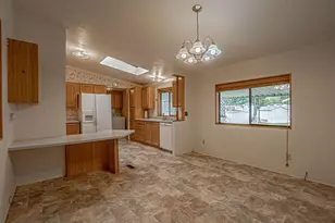 2019 Rogue River Hwy, Gold Hill, OR 97525 - Photo 9
