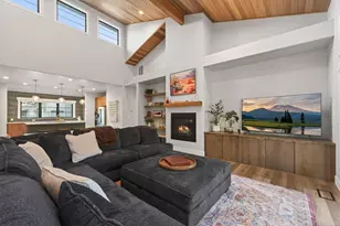 17915 Playoff Ln, Sunriver, OR 97707 - Photo 5