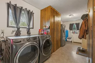 27233 Rocky Point Rd, Klamath Falls, OR 97601 - Photo 17