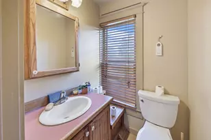 75 Wimer St, Ashland, OR 97520 - Photo 25