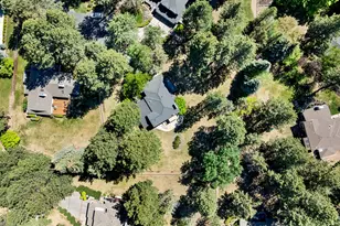 20430 Snowmass Ct, Bend, OR 97702 - Photo 67