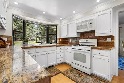 20430 Snowmass Court, Bend, OR 97702 - Photo 27