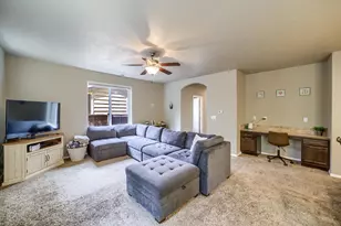 19737 Aspen Meadows Dr, Bend, OR 97702 - Photo 9