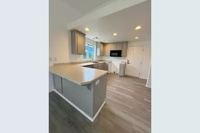 2244 Evan Way, Central Point, OR 97502 - Photo 9