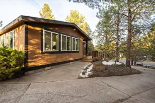 1624 SE Bronzewood Ave, Bend, OR 97702 - Photo 3