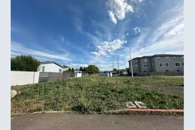 7842 Houston Loop, White City, OR 97503 - Photo 1