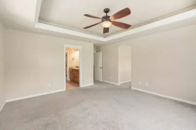 61138 SE Sydney Harbor Drive, Bend, OR 97702 - Photo 25