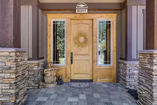 17267 Kingsburg Rd, Bend, OR 97707 - Photo 7