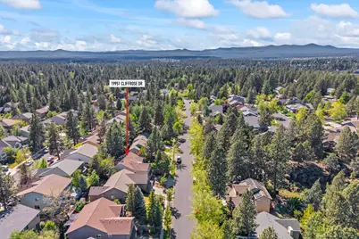 19951 Cliffrose Drive, Bend, OR 97702 - Photo 29