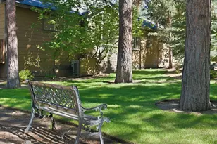 2550 NW Locke Ct, Bend, OR 97703 - Photo 29