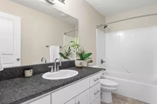 1035 SE Leonel Ln, Bend, OR 97702 - Photo 15