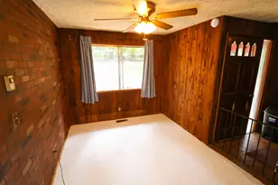 2345 Wards Creek, Rogue River, OR 97537 - Photo 13