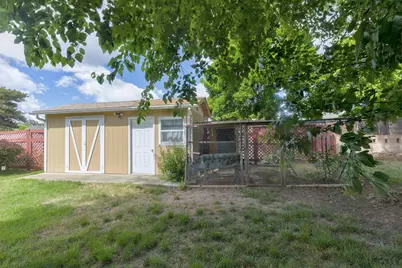 1195 E Park Street, Grants Pass, OR 97527 - Photo 31