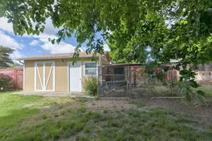 1195 E Park St, Grants Pass, OR 97527 - Photo 31
