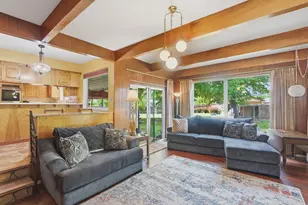 1195 E Park St, Grants Pass, OR 97527 - Photo 7