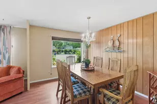 1195 E Park St, Grants Pass, OR 97527 - Photo 5