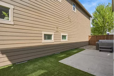 20840 Gateway Drive, Bend, OR 97702 - Photo 21