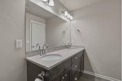20840 Gateway Drive, Bend, OR 97702 - Photo 19