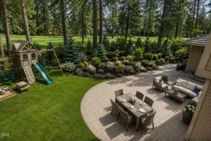 61737 Broken Top Dr, Bend, OR 97702 - Photo 5