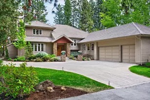 61737 Broken Top Dr, Bend, OR 97702 - Photo 51