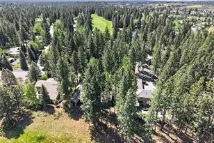 61737 Broken Top Dr, Bend, OR 97702 - Photo 67