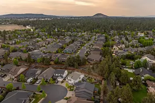61060 SE Stari Most Loop, Bend, OR 97702 - Photo 53
